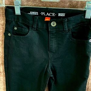 The Children’s Place Boys size 8 adjustable waistband skinny jean